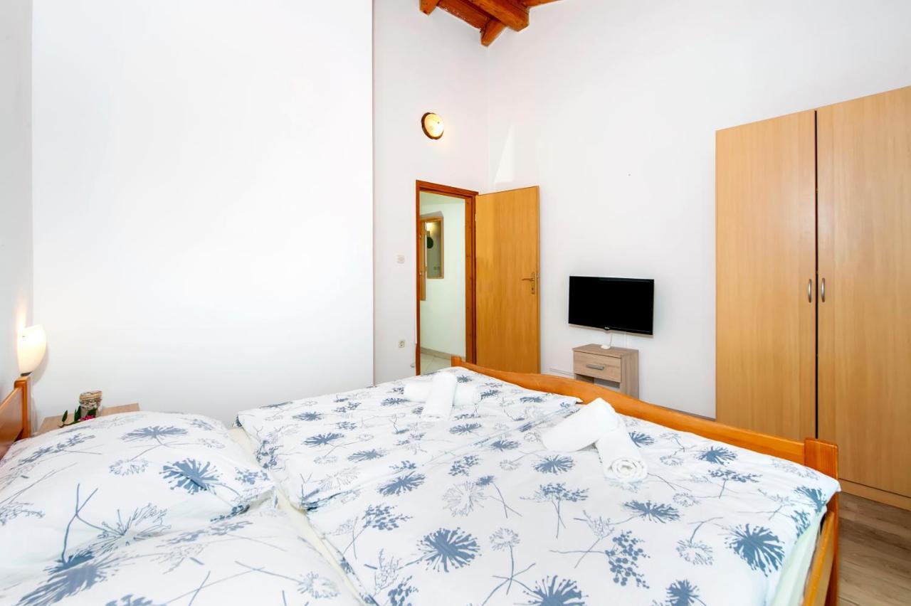 Apartman Near Beach Pelagic Sea View Rovinj Exteriér fotografie